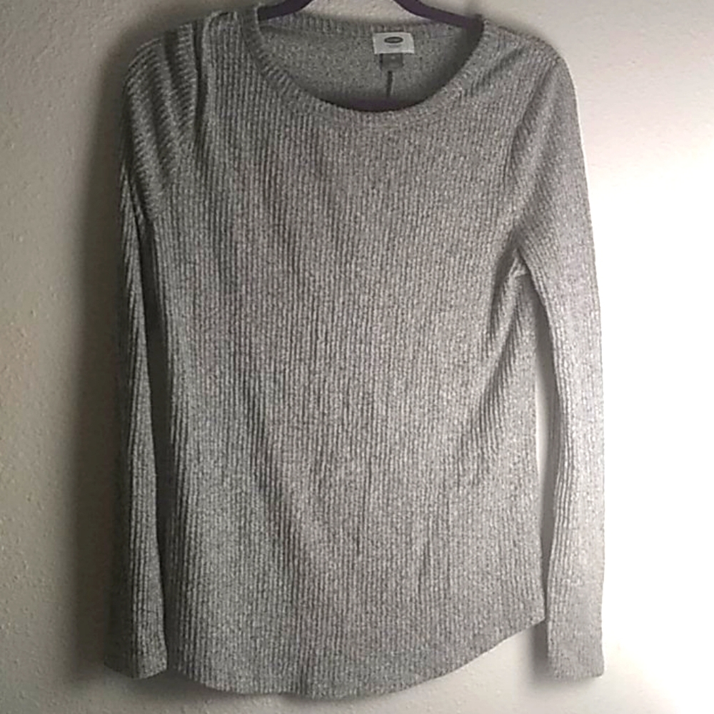 Old navy shirt